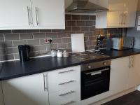 Hullidays - 'Old School Penthouse' Trinity Square - B&B Kingston upon Hull