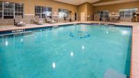 B&B Weatherford - Best Western Plus Cutting Horse Inn & Suites - Bed and Breakfast Weatherford