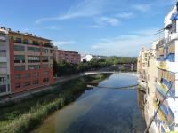 Girona Riverside - Bed and Breakfast Gerona