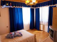 Double or Twin Room with Shared Bathroom
