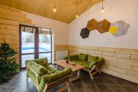 GOOD DAYS Shale Resort 4 км до Буковеля - B&B Yablunytsia