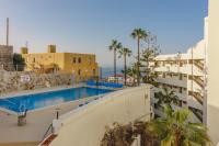 Arenas Negras Playa La Arena, Newly Renovated - Chambres d'hôtes Puerto de Santiago