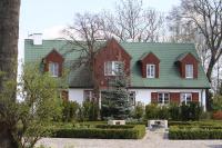LedowoHouse Vintage own golf course, kids friendly - B&B Lędowo