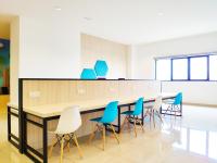 NETFLIX# Conezion IOI Resort City by Salaam Suites - B&B