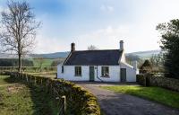 The Gate Lodge - Hot Tub 1 bedroom, log burner - B&B Lowick
