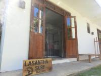 Lasantha Surf, Madiha - B&B