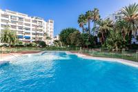 by RIVA - Beautiful 1 Bedroom Chic Apartment in Banus Gardens - B&B