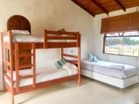 Cama en habitación compartida mixta de 6 camas