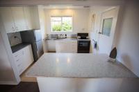 1 - Delightfully fresh, private home close to town - Ferienwohnung