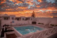 Flower Beach Deluxe - B&B Playa Honda