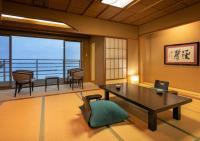 Vierbettzimmer im japanischen Stil