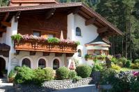Gästehaus Sissy - B&B Längenfeld