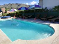 Complejo Ayres de Funes con piscina climatizada de noviembre hasta Semana Santa - B&B Potrero de los Funes