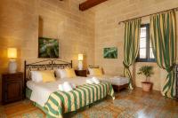 Superior Double Room with Private Bathroom