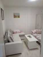 Apartmani M&V - Bed and Breakfast