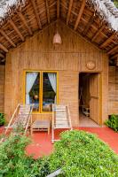 Deluxe Triple Bungalow with Private Outdoor Bathroom