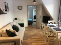 Apartment - Split Level with two bathrooms