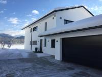 Ferienwohnung Black White - Ferienwohnung Raubling