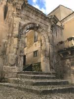 Holiday Rooms Portale Pirrera - B&B Modica