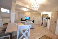 Darłówko Apartament Morski IV - Bed and Breakfast Darłówko