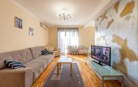 Apartment on Triokhsviatytelska - B&B Kyiv
