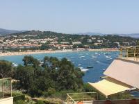 Precioso apartamento en S'Agaró con fantásticas vistas al mar - B&B Sant Feliu de Guíxols