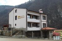 B&B Smolyan - Къща за гости Мишурови - Bed and Breakfast Smolyan