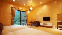 Japanese-Style Quadruple Room