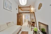 3 people - Place des Vosges Paris by Weekome - B&B