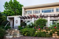 Majorca House - B&B Somerset West