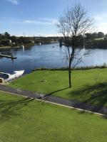 Lakeside Apartment - Ferienwohnung Enniskillen