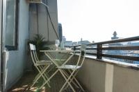 Brezoianu Spacious Flat - Bed and Breakfast Boekarest