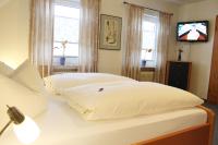 Doppelzimmer mit separatem Schlafzimmer (2-3 Erwachsene)