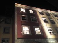 Historic Oporto Apartment at oporto UNESCO area, in front of Porto Wine caves - Chambres d'hôtes Porto