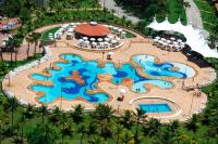 Villagio com Piscina e Wi-Fi - Disponível Natal e Reveillon - B&B Bertioga