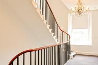 JOIVY Luxury Flats on George Street - Ferienwohnung Edinburgh