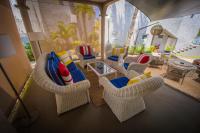 Voile Bleue Boutique Hotel