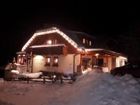Lungau Apartment - Ferienwohnung Haus Esl - Bed and Breakfast