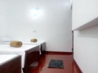 Twin Room with Private External Bathroom