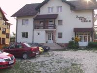 B&B Moieciu de Jos - Pension Piatra Craiului - Bed and Breakfast Moieciu de Jos