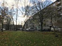 Apartamento con balcón