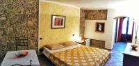 Deluxe Doppelzimmer (2 Erwachsene & 1 Kind)