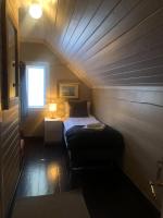 Small Single Room
