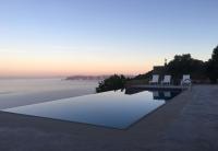 A la villa grand bleu - B&B Elliniká