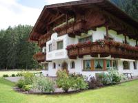 B&B Neustift - Pension Peter - Bed and Breakfast Neustift