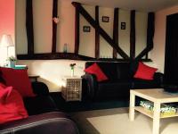 Two-Bedroom Apartment (max 6 guests)