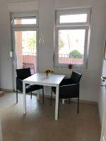 Feel-Good Apartment In Mannheim-Neckarau - B&B