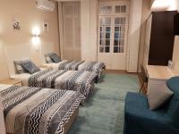 Chambre Triple avec Terrasse