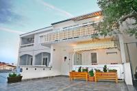 Baska Voda Apartment 6 - B&B