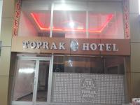 Toprak Hotel